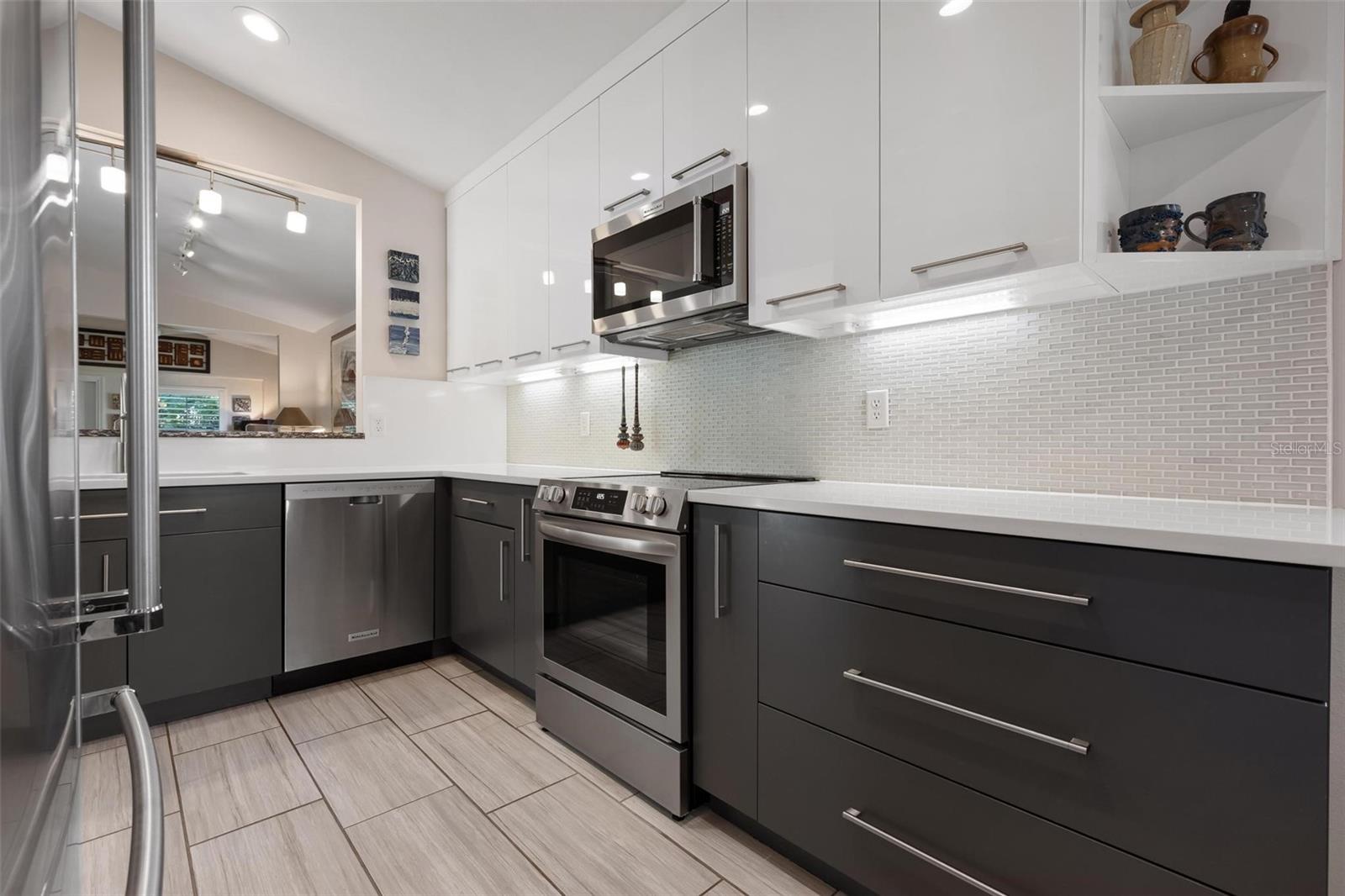 226 CHARTLEY COURT N