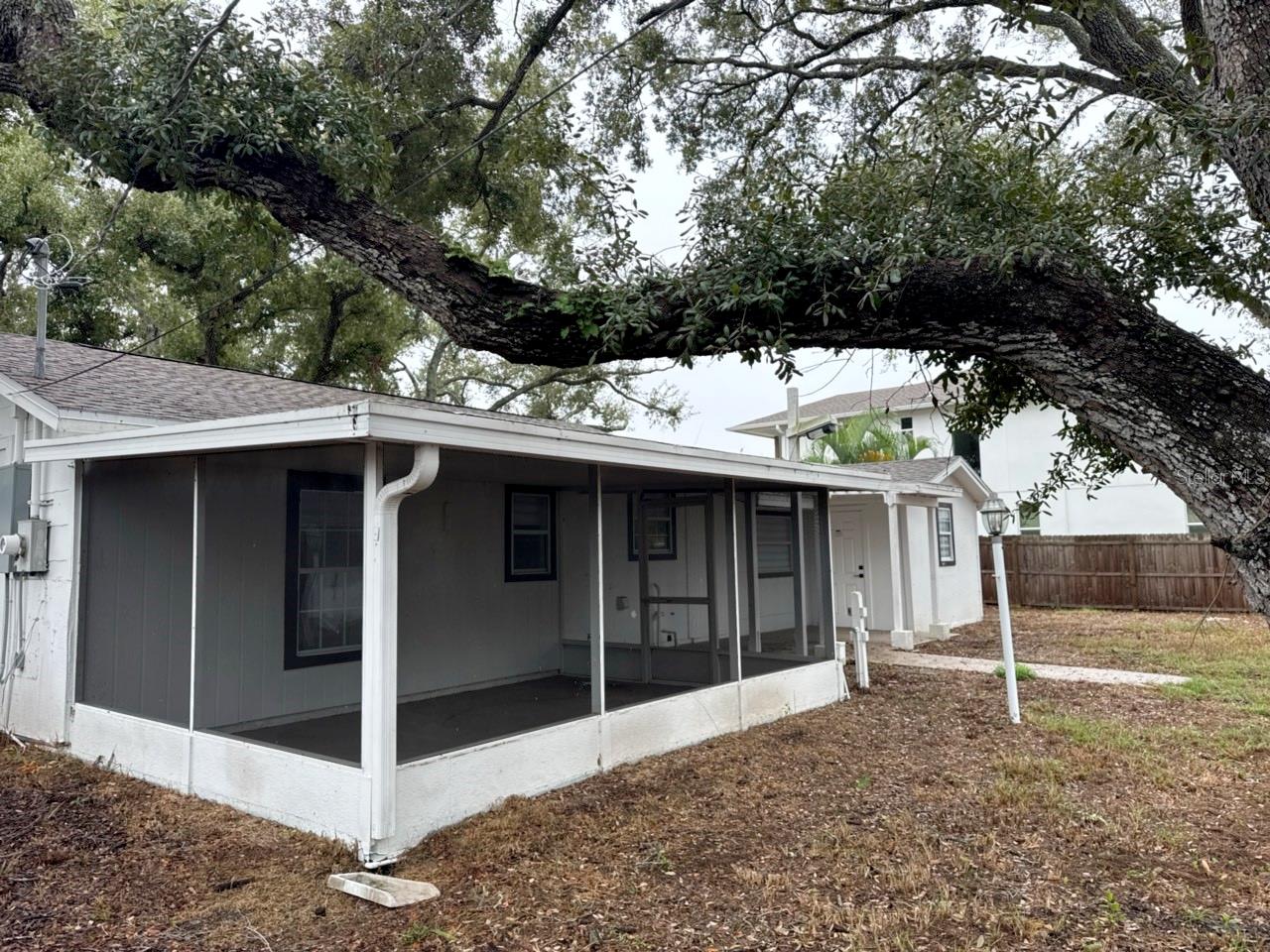 3123 W NAPOLEON AVENUE