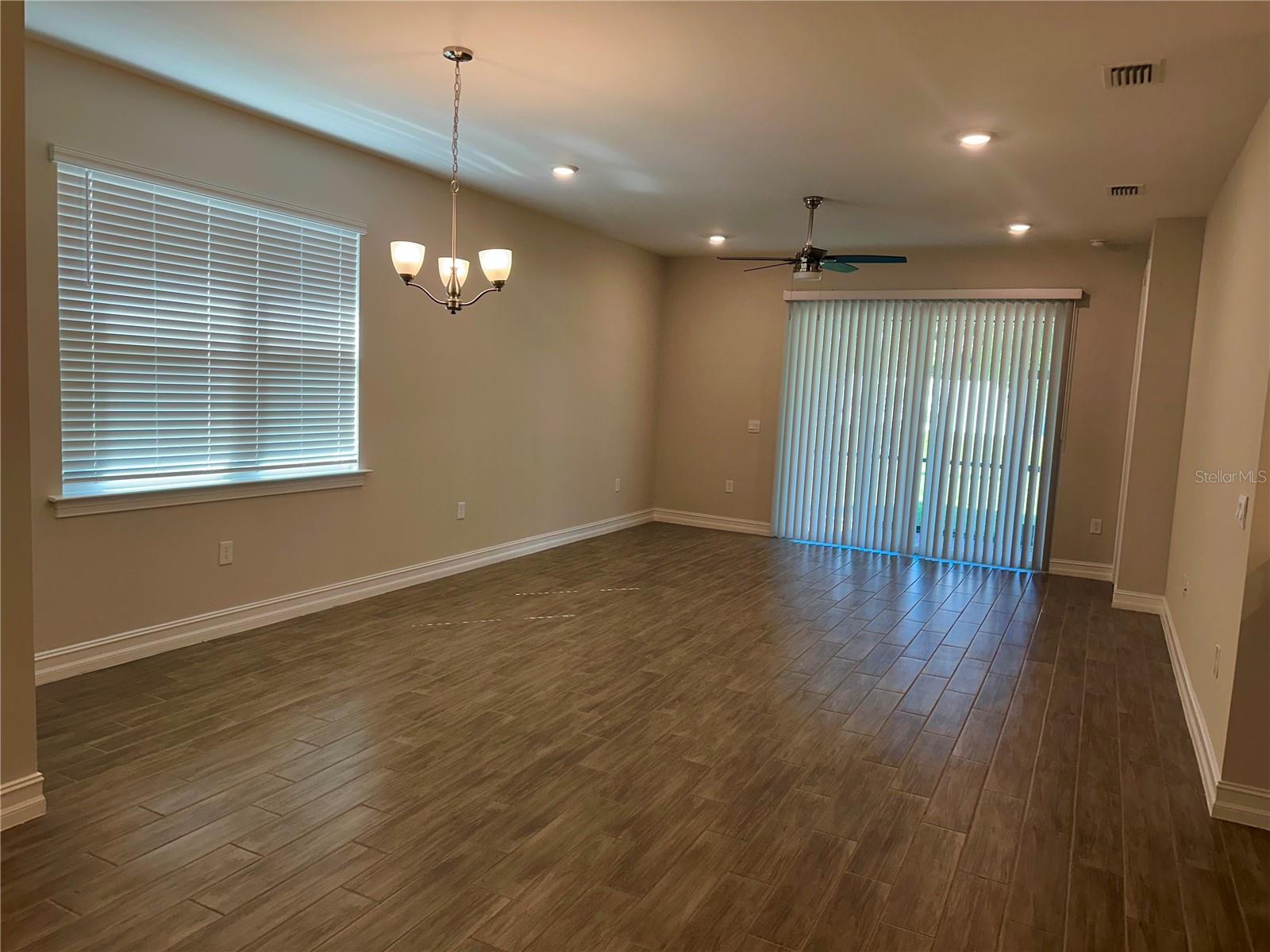 PALENCIA - Residential Lease