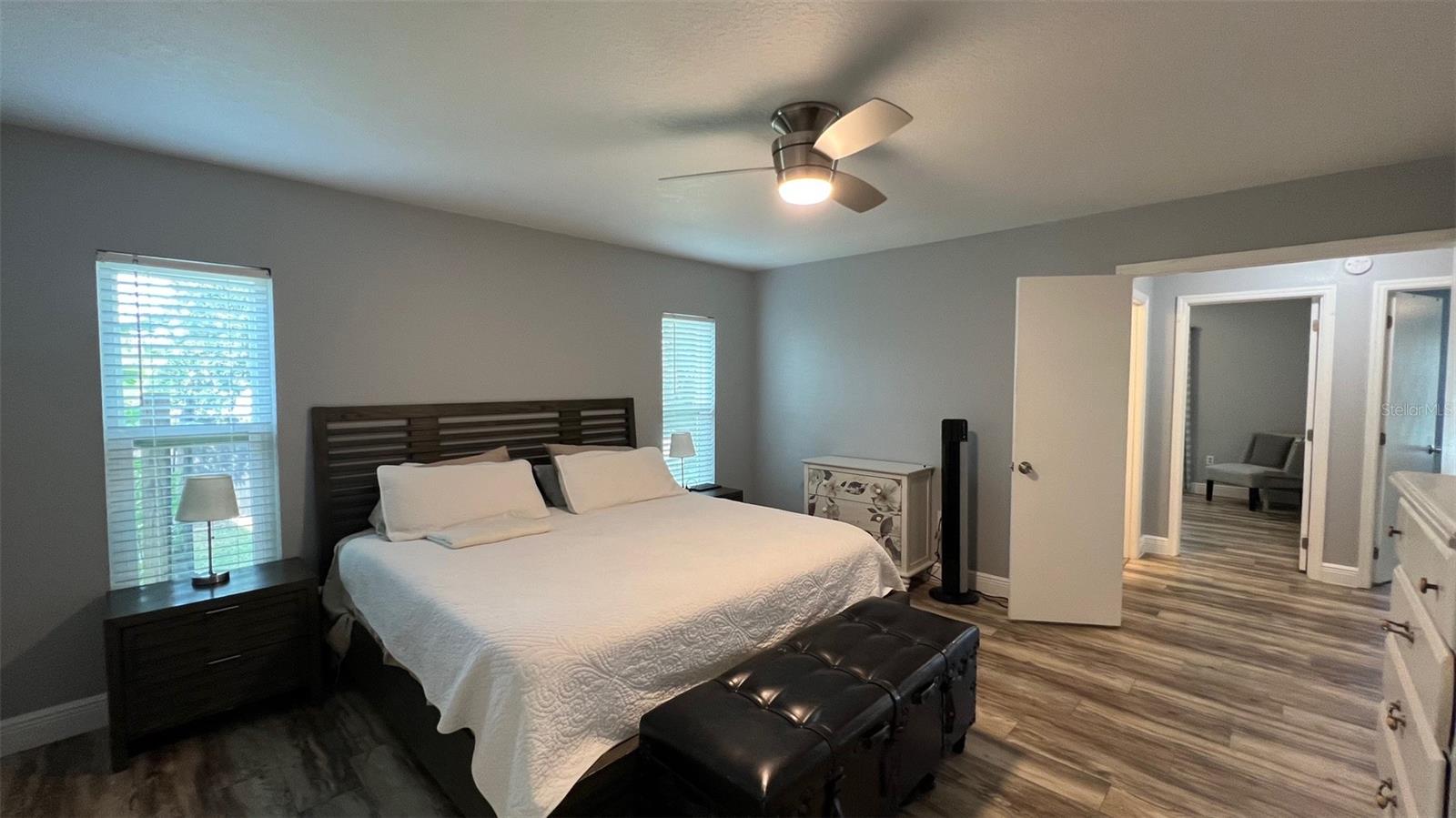 VALENCIA WOOD ESTS 1ST ADD - Residential