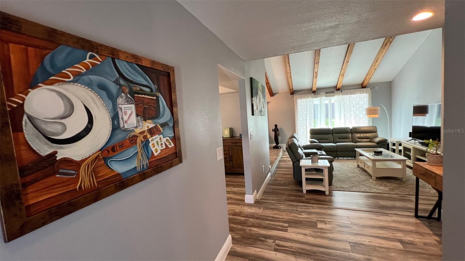 VALENCIA WOOD ESTS 1ST ADD - Residential