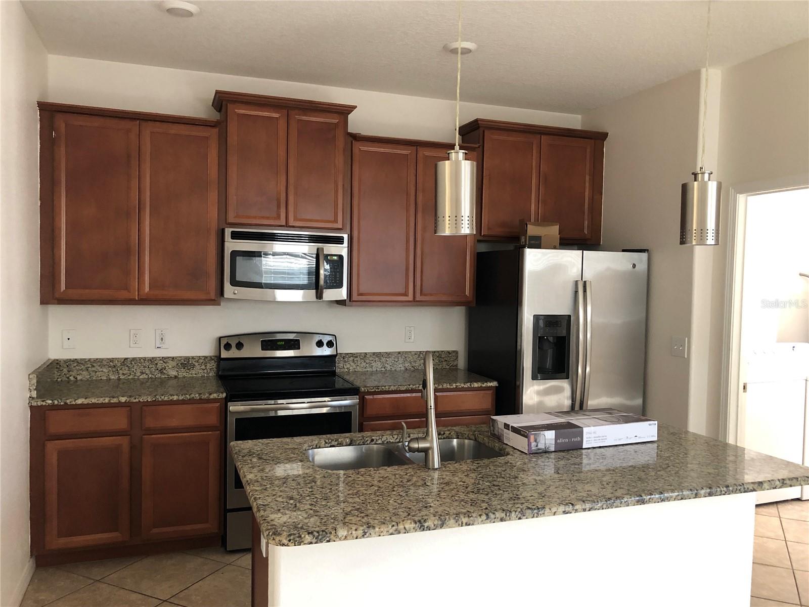 WINDERMERE SOUND - Residential Lease