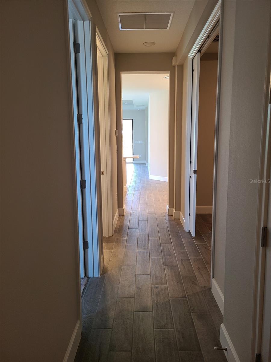 AZARIO ESPLANADE PH II SUBPH C-O - Residential Lease