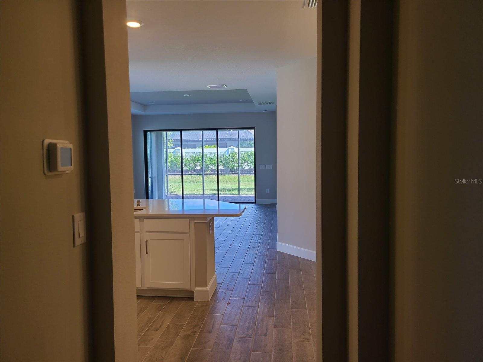 AZARIO ESPLANADE PH II SUBPH C-O - Residential Lease