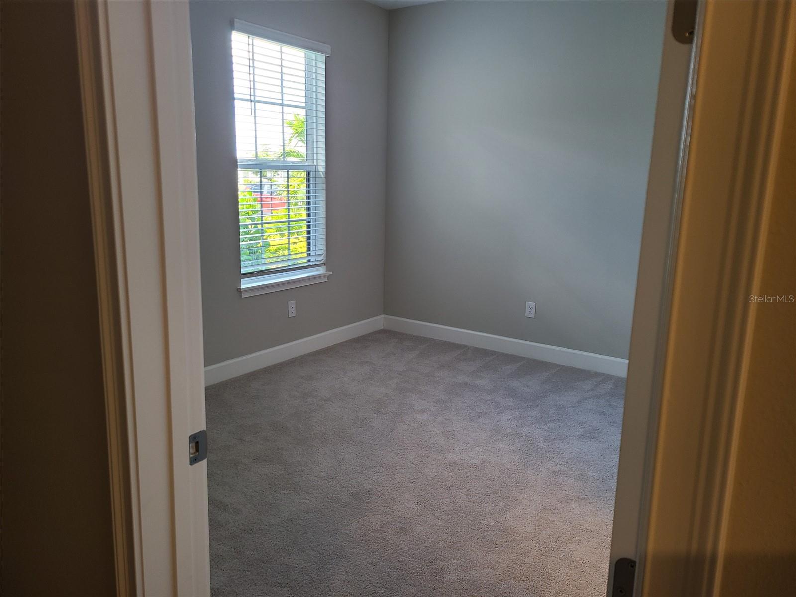 AZARIO ESPLANADE PH II SUBPH C-O - Residential Lease