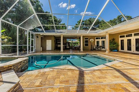 A home in PINELLAS PARK