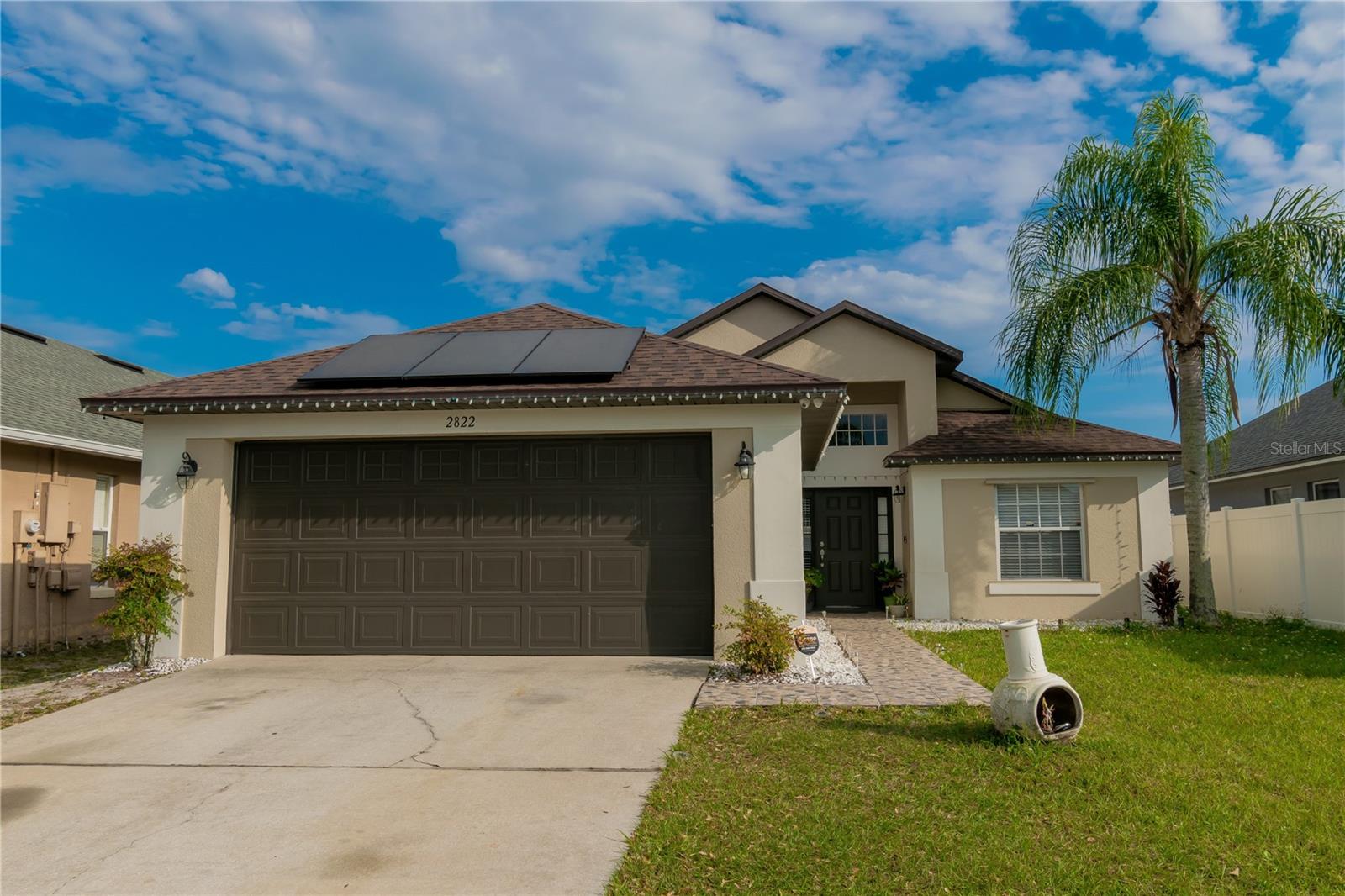 2822 Moultrie Creek Dr, Kissimmee, FL 34743 is available for sale! This beautiful 3-bedroom, 2-bathroom home offers comfort and convenience. Featuring a spacious living and dining area, a well-appointed kitchen, and a cozy atmosphere, this home is ideal for families or first-time buyers.
Enjoy Florida living with a private backyard, perfect for relaxing or entertaining. Located in a desirable community, this property offers easy access to major highways, shopping centers, restaurants, and top-rated schools.
Don’t miss out on this fantastic opportunity—schedule your showing today!