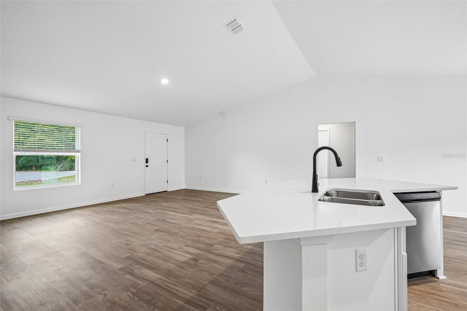 SILVER SPGS SHORES UN 21 - Residential