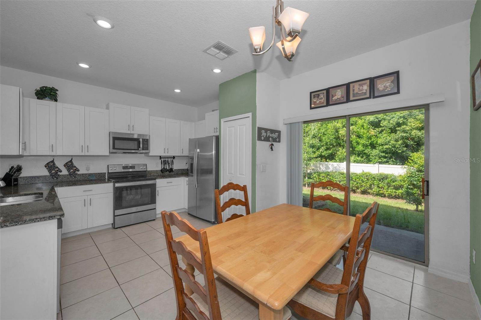 TOWNES/DARLINGTON - Residential