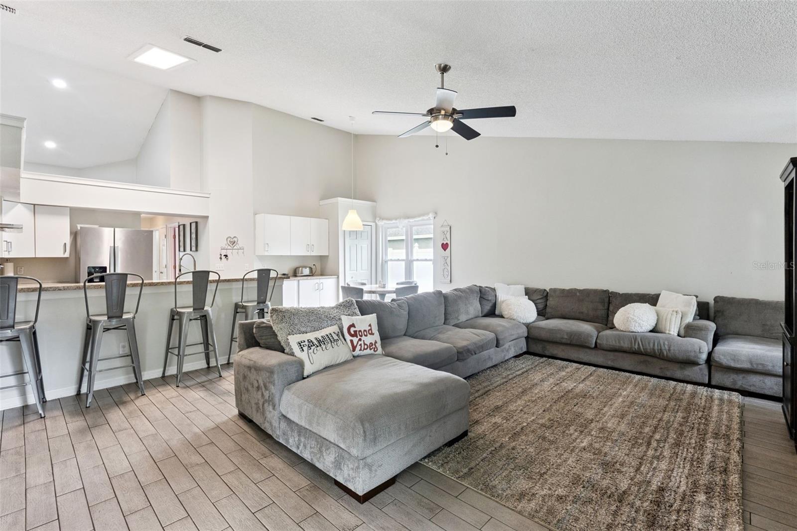 WEKIVA PARK REP OF BLK B - Residential