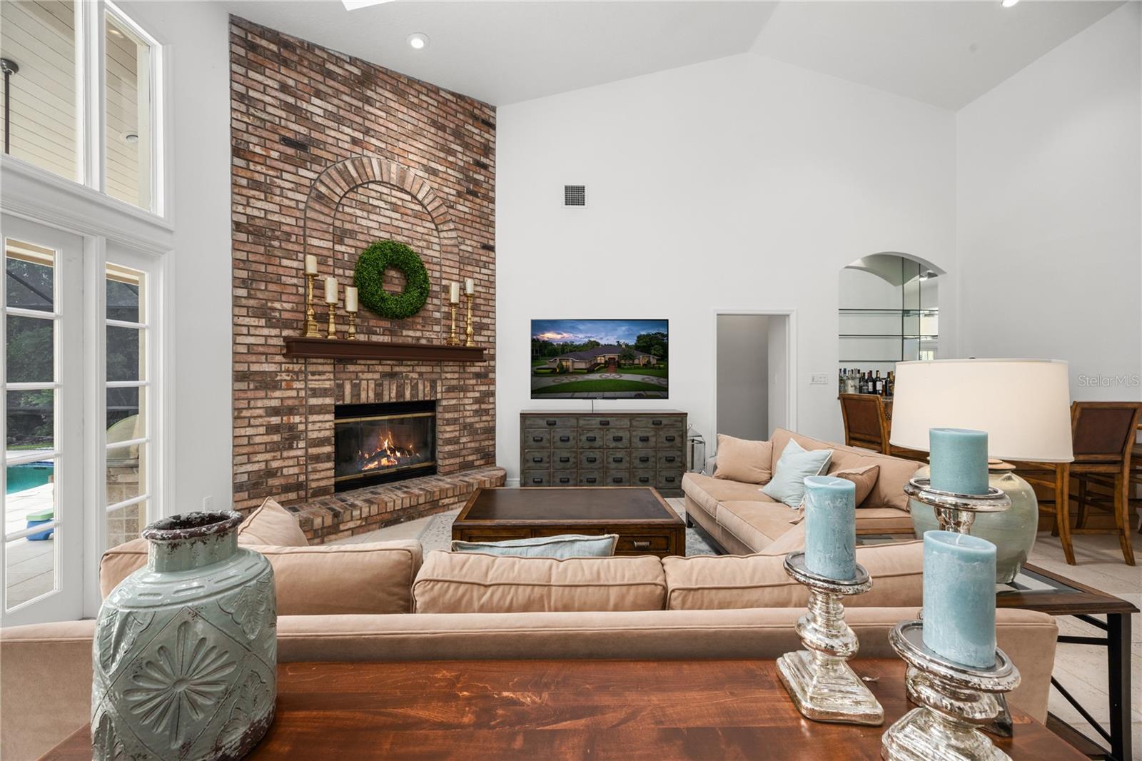 492 TIMBER RIDGE DRIVE