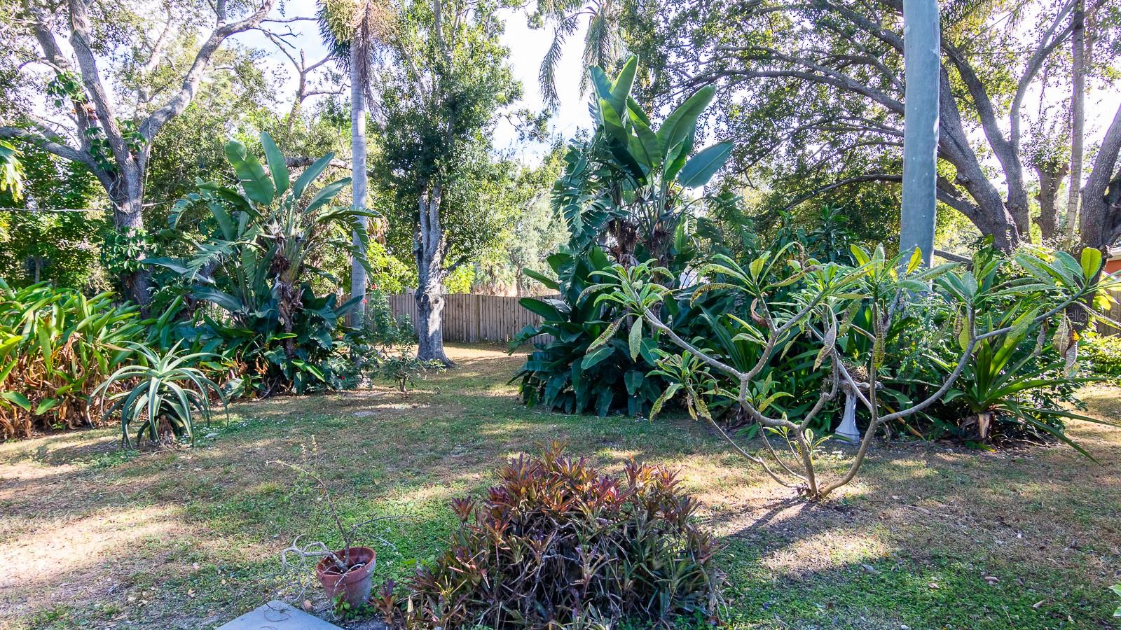 LOCKWOODS - Residential