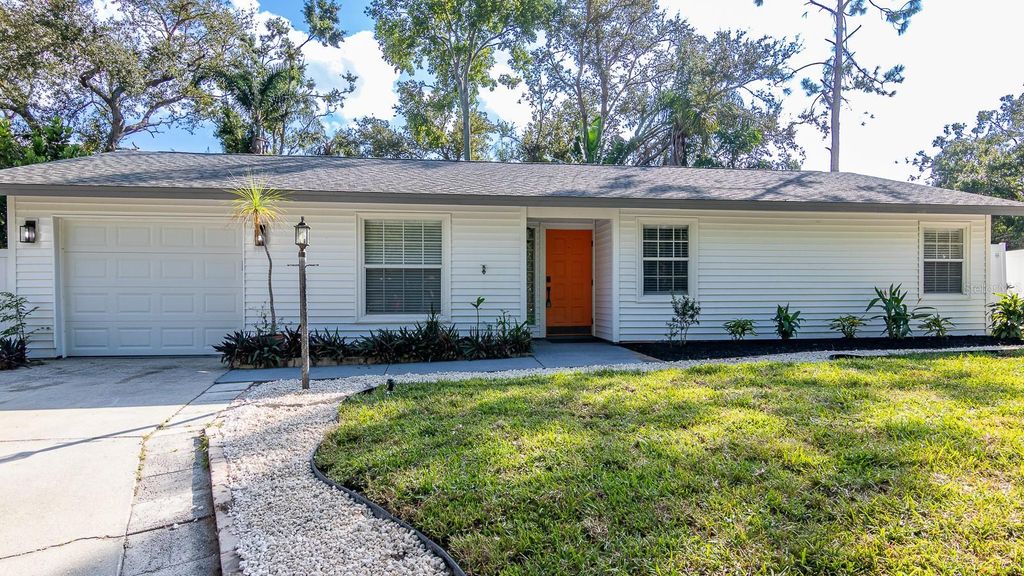 Photo of 3226 Patton Street, Sarasota, FL 34235 (MLS # A4670397)