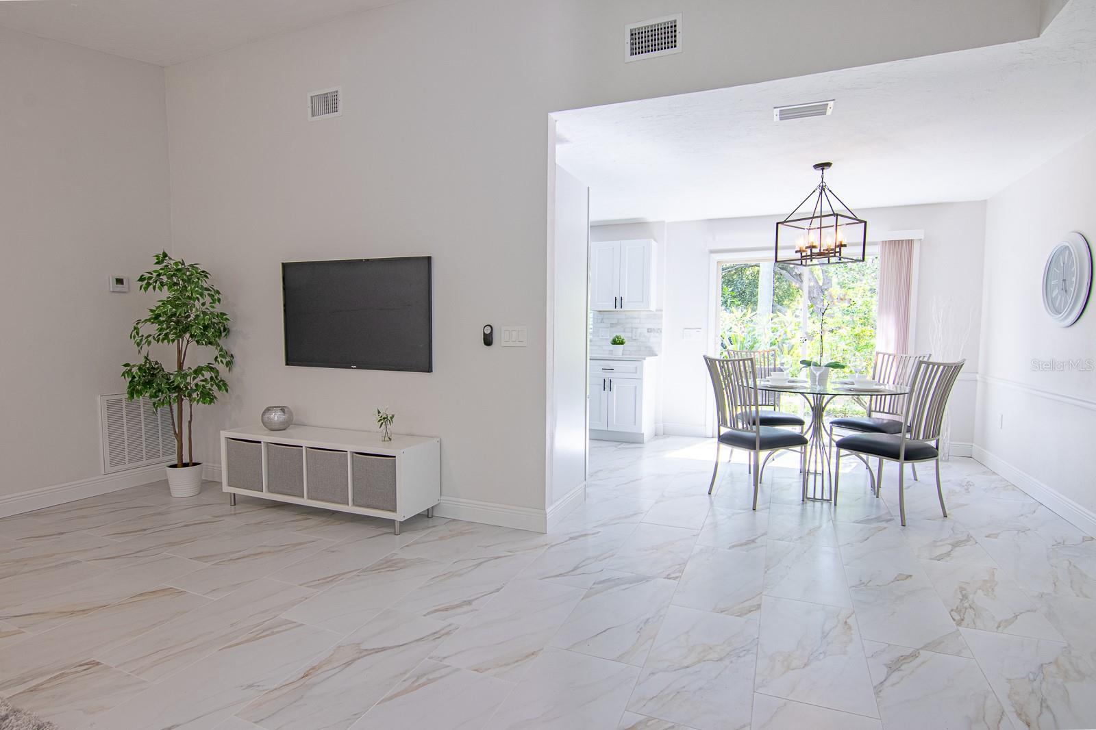 LOCKWOODS - Residential