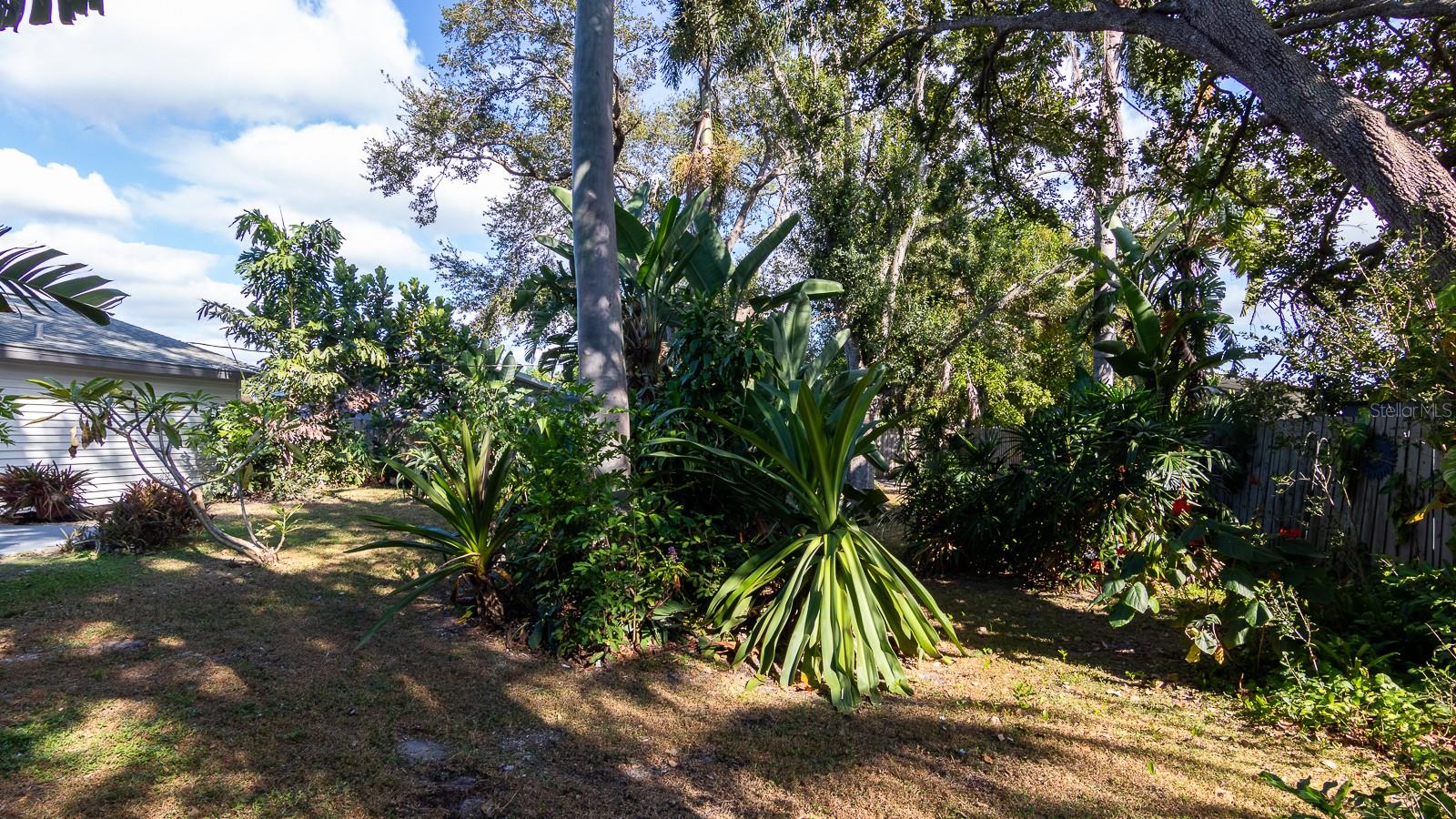 LOCKWOODS - Residential