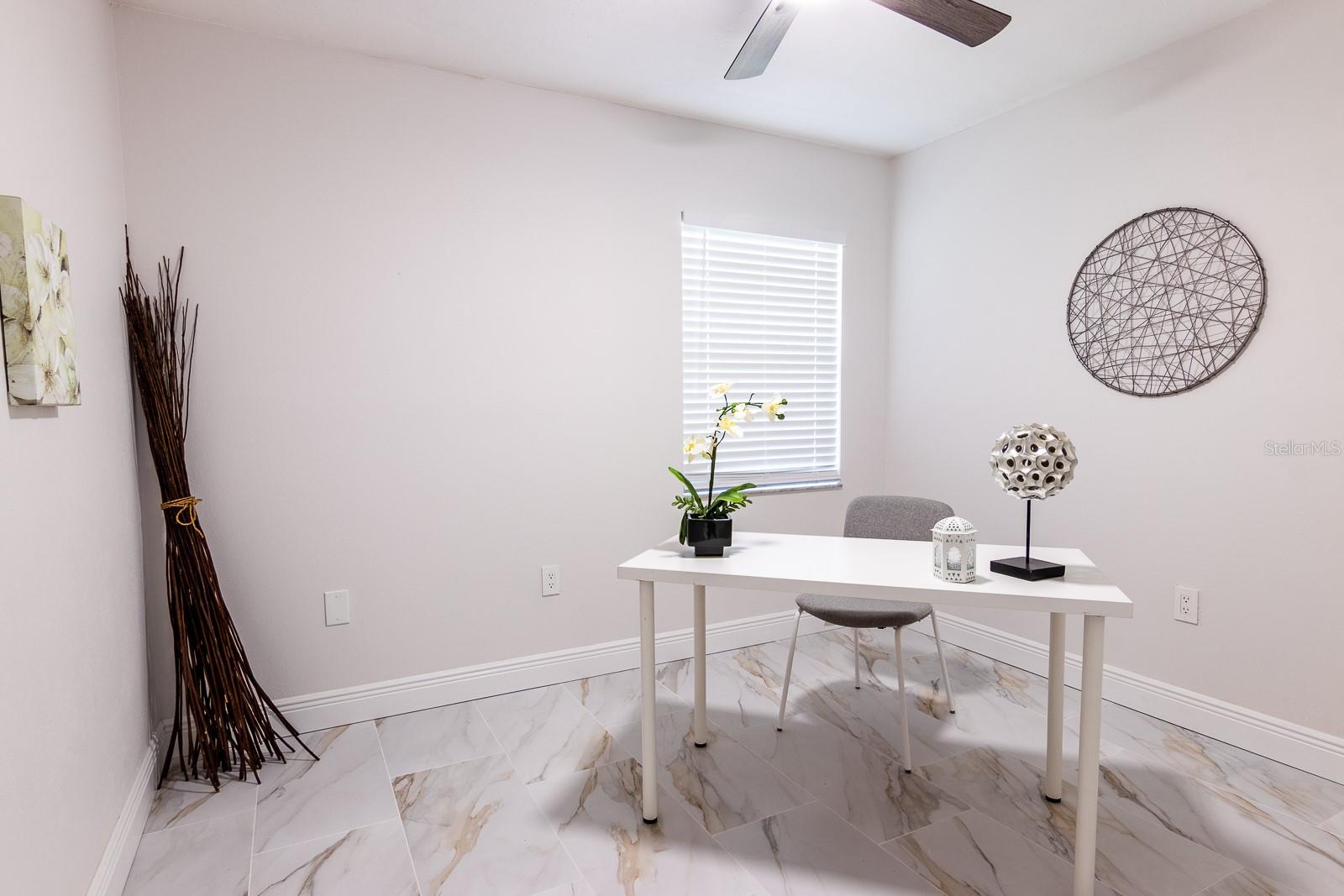 LOCKWOODS - Residential