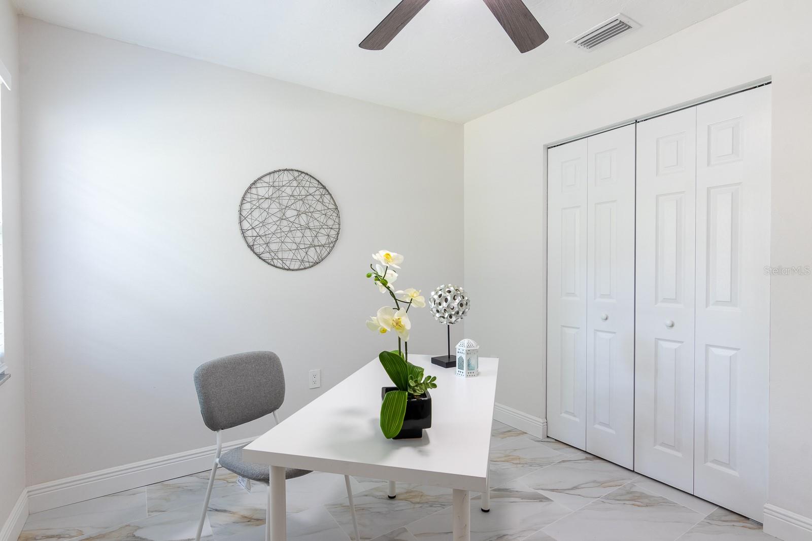 LOCKWOODS - Residential