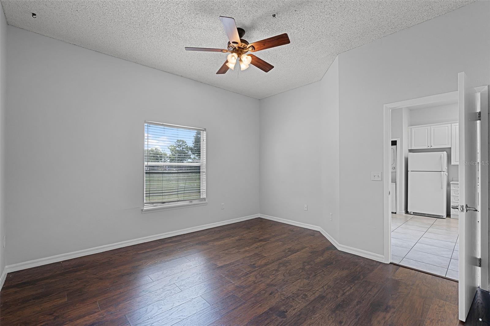 HUNTERS RESERVE - Residential