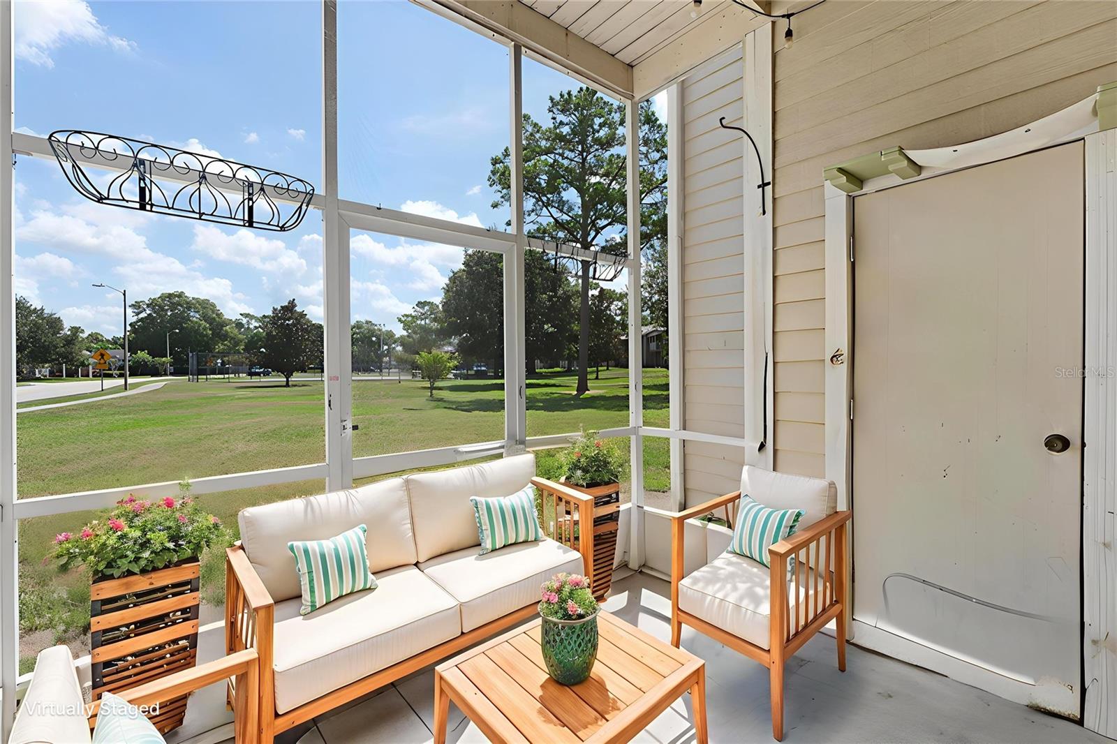 HUNTERS RESERVE - Residential