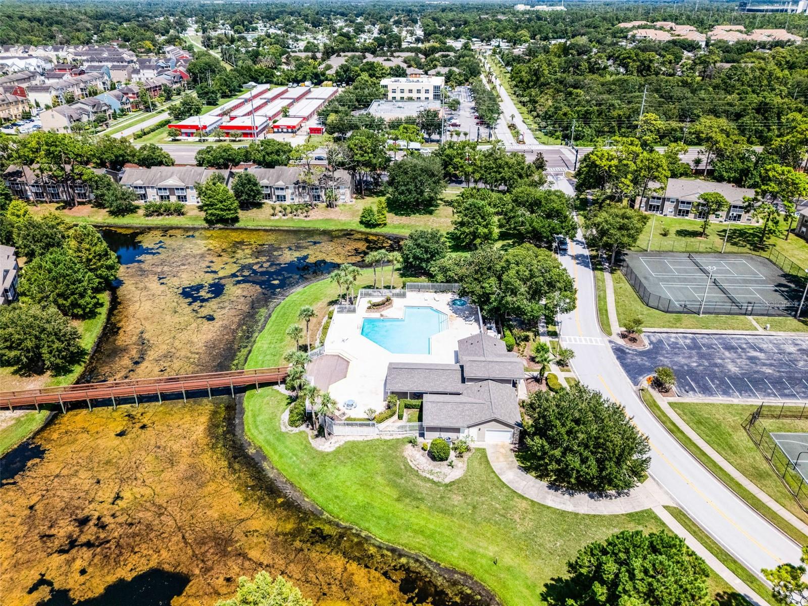 HUNTERS RESERVE - Residential