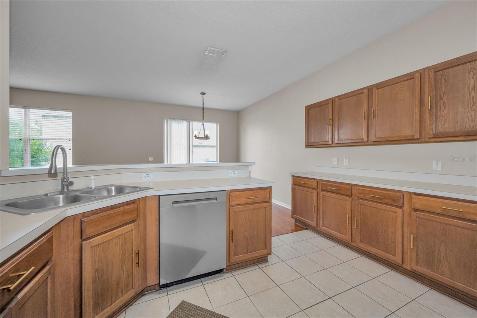 BALLANTRAE VILLAGES 3A & 3B - Residential