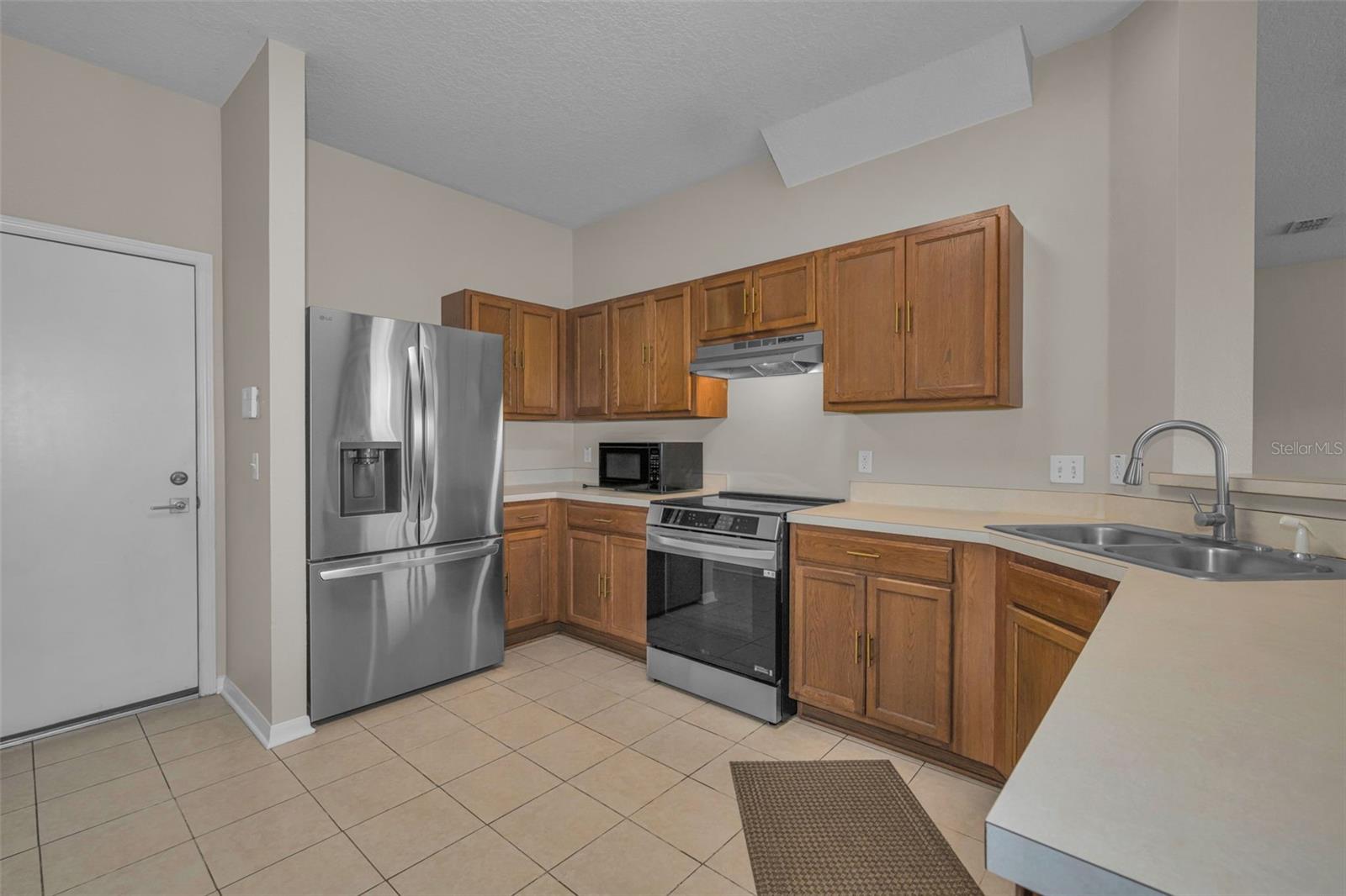 BALLANTRAE VILLAGES 3A & 3B - Residential