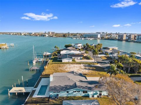 Photo of 11145 4th Street E, Treasure Island, FL 33706 (MLS # TB8472377)