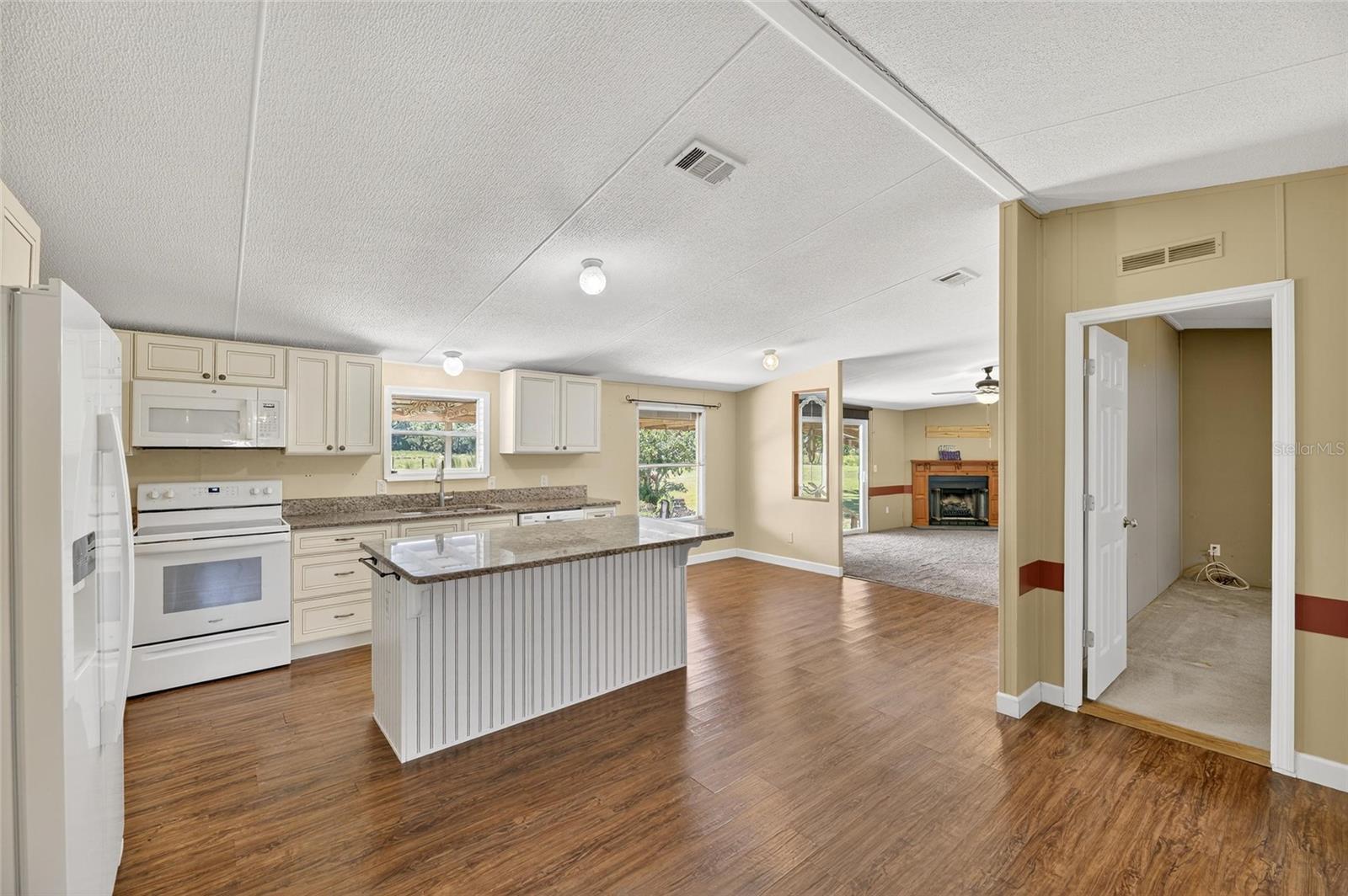 UNPLATTED - Residential