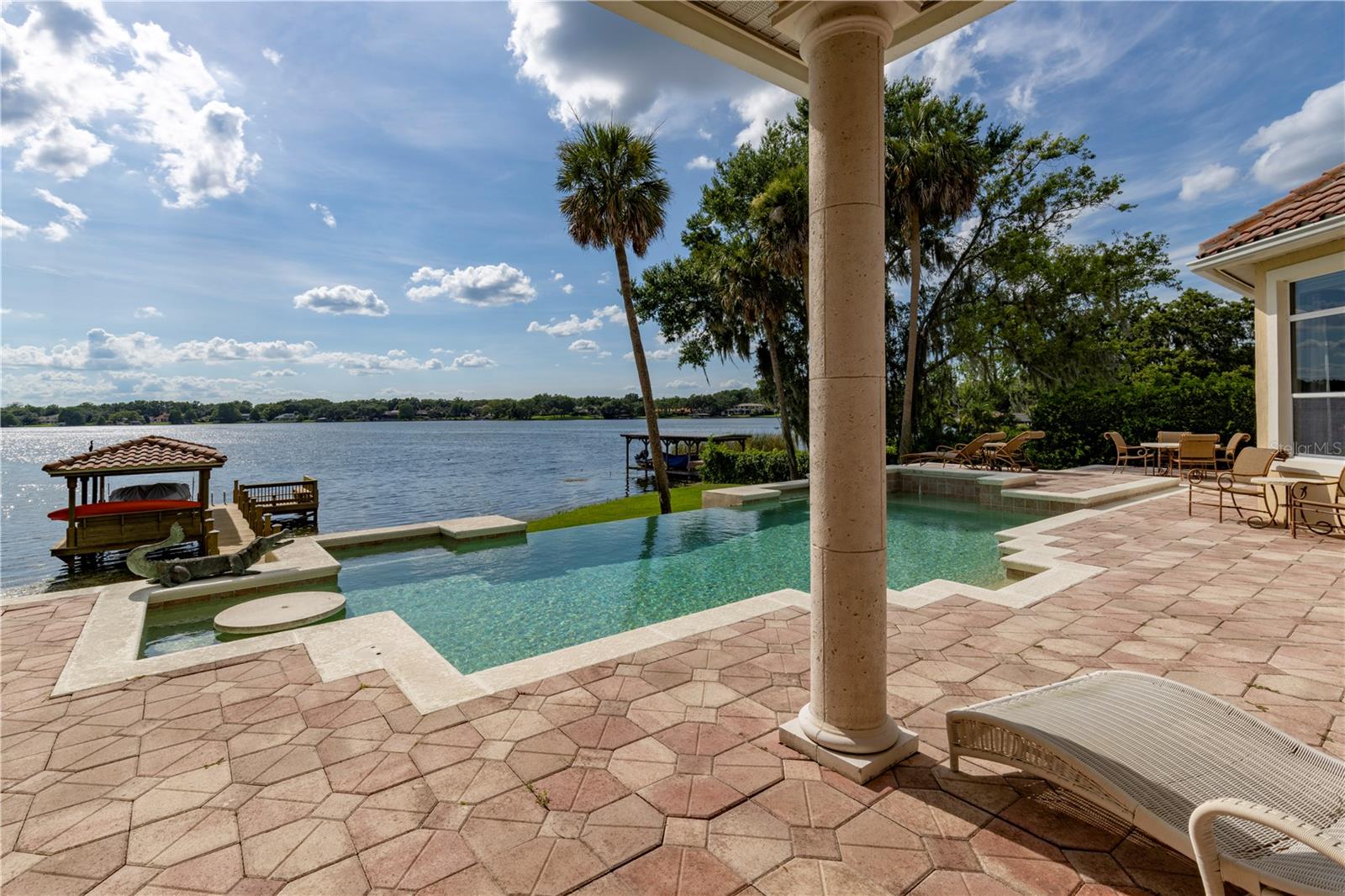 DOMMERICH ESTATES - Residential