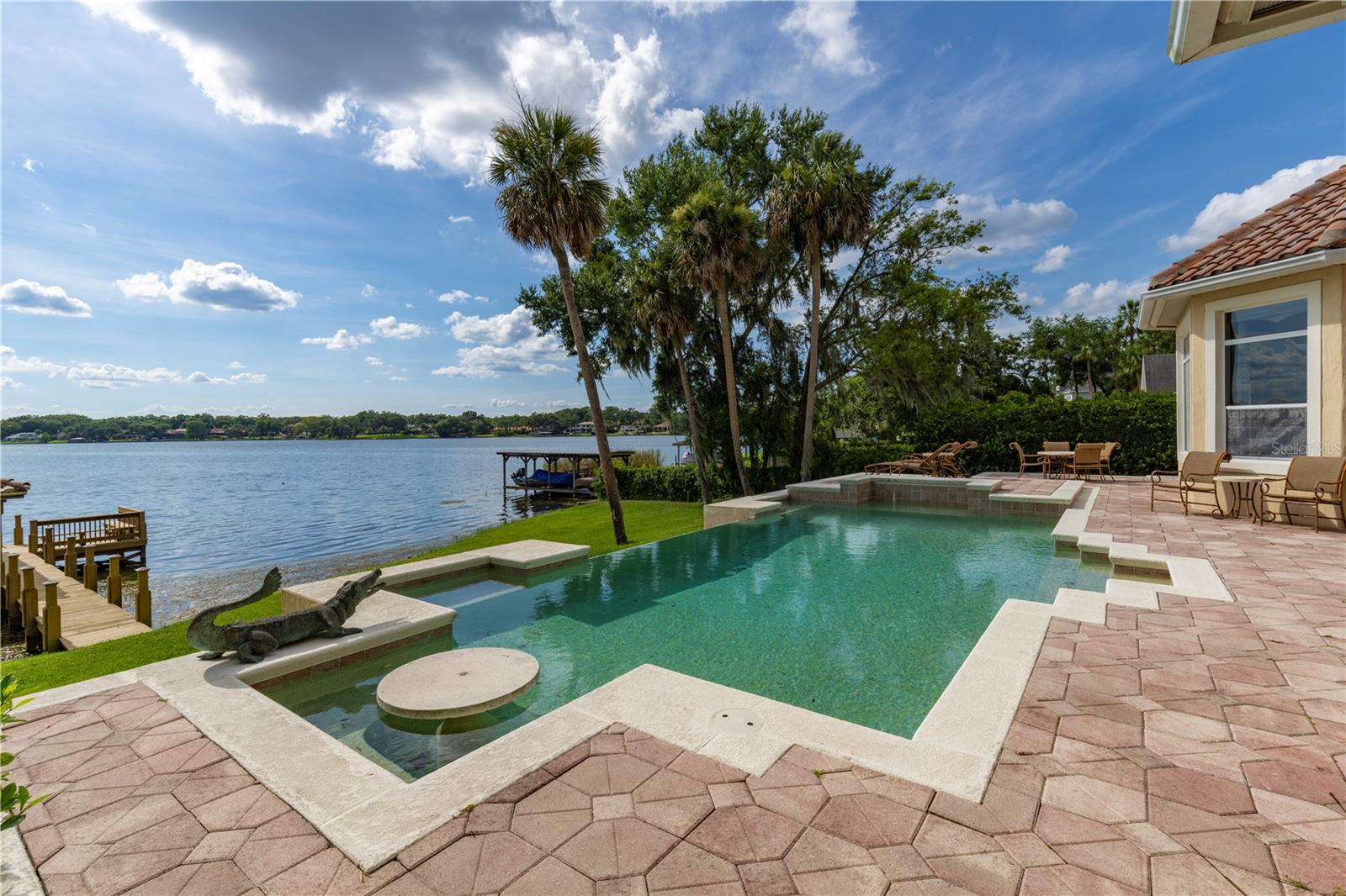 DOMMERICH ESTATES - Residential