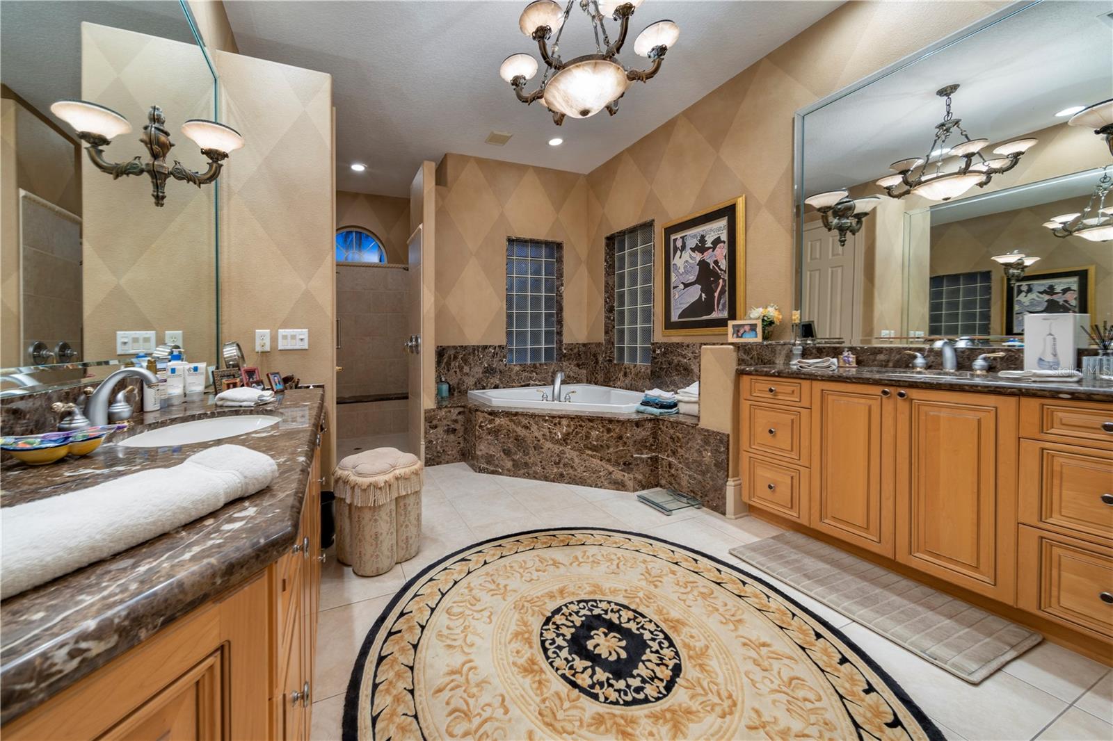 DOMMERICH ESTATES - Residential