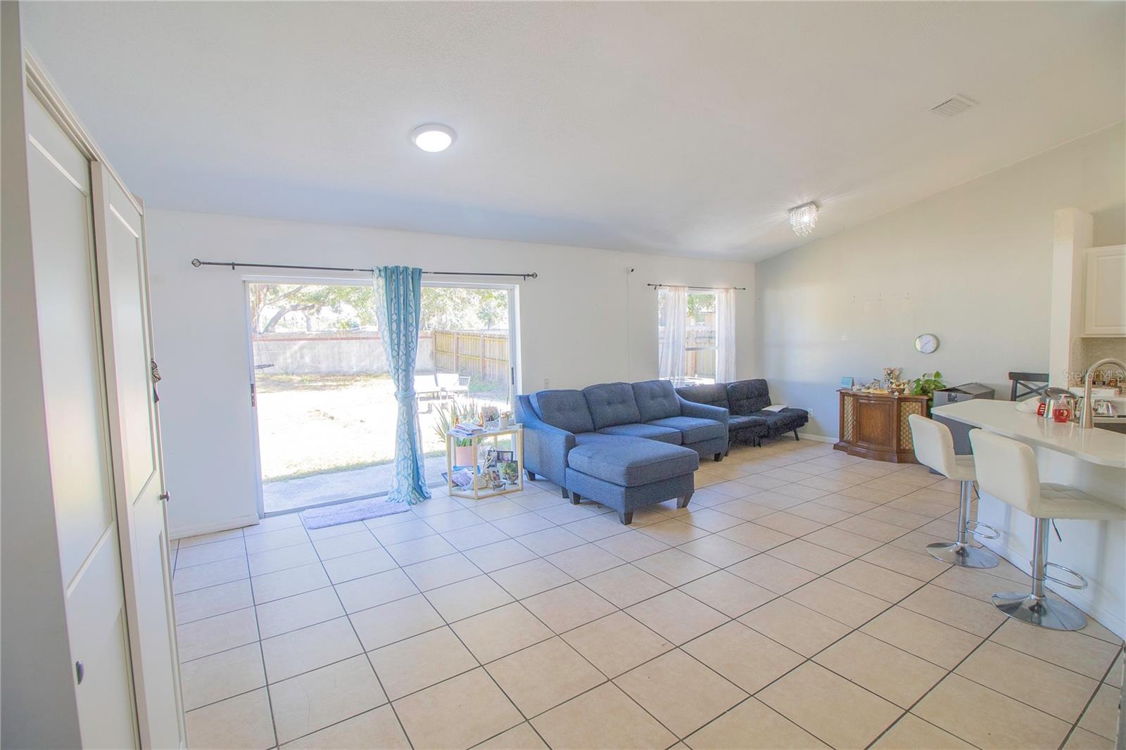 SOUTH POINTE PH 1A 1B - Residential