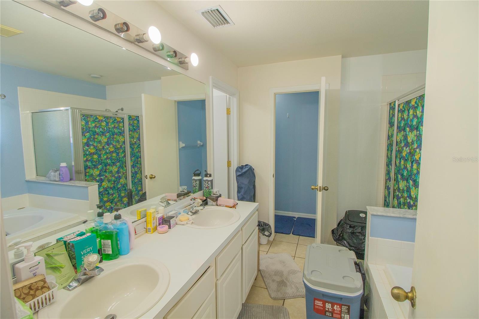 SOUTH POINTE PH 1A 1B - Residential