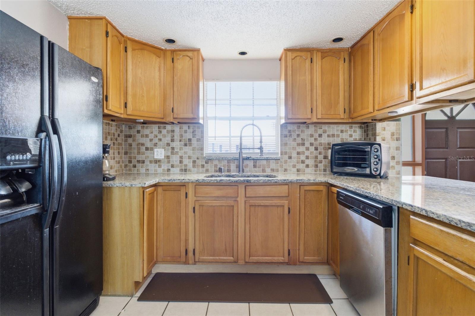 HOLIDAY HILL - Residential