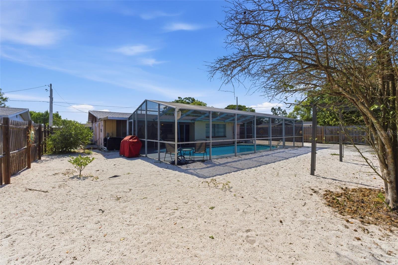 HOLIDAY HILL - Residential