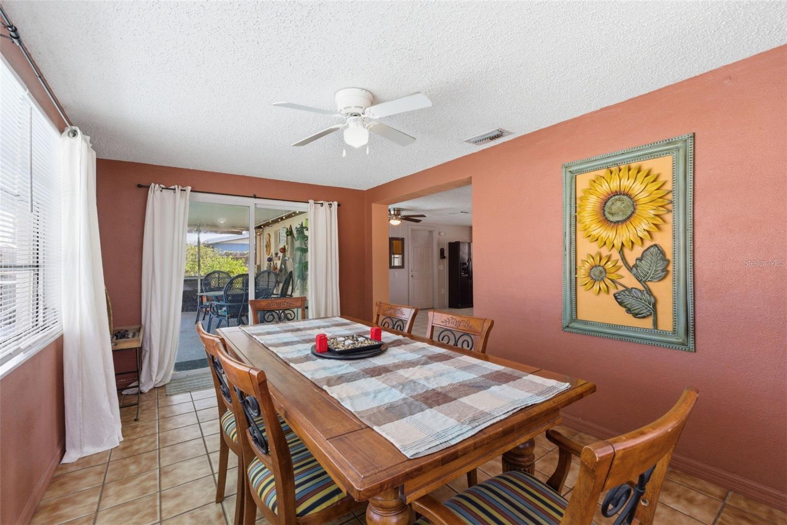 HOLIDAY HILL - Residential