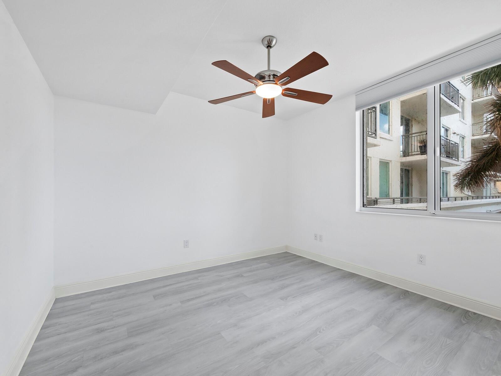 ALINARI - Residential Lease