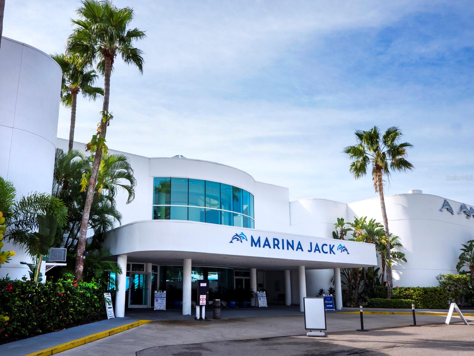 ALINARI - Residential Lease