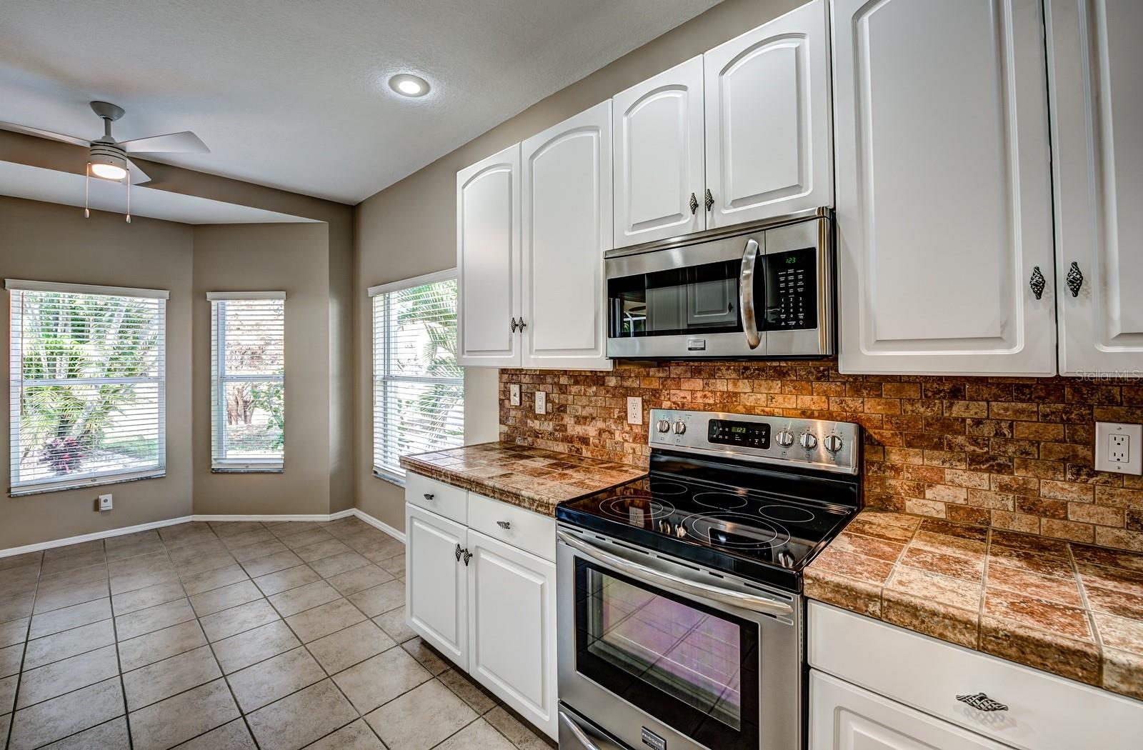 WOODMERE LAKES - Residential