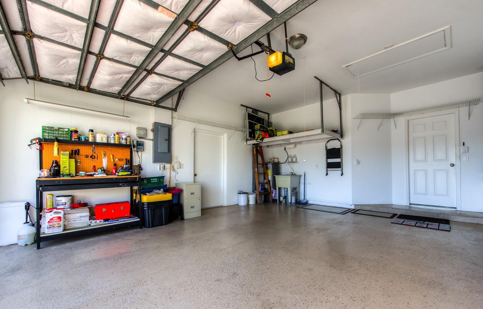 WOODMERE LAKES - Residential