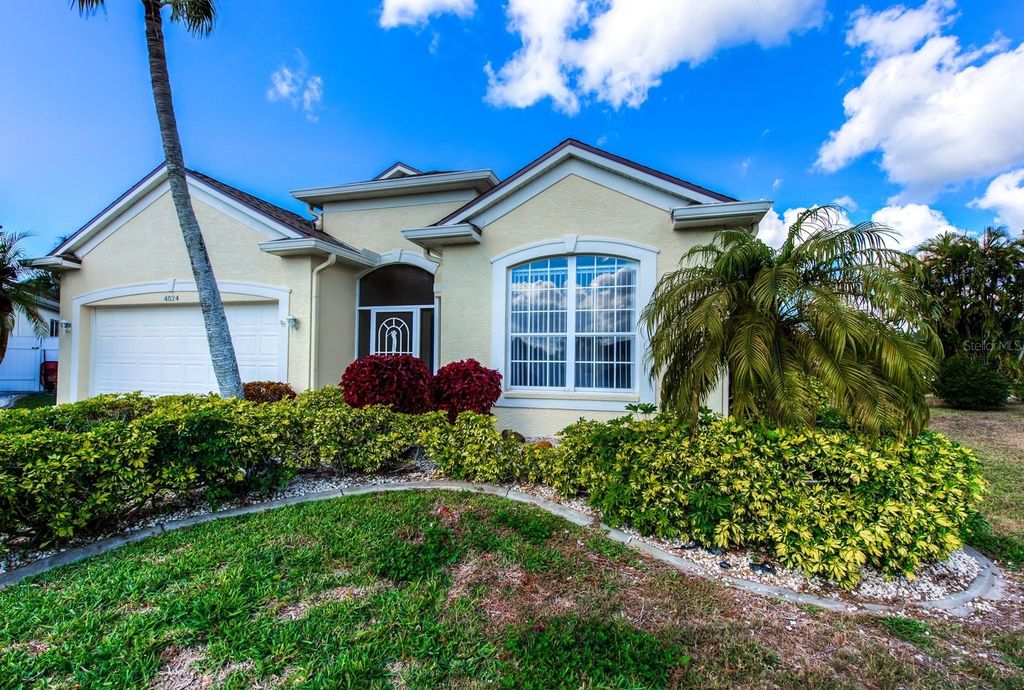 Photo of 4024 Landor Court, Venice, FL 34293 (MLS # N6142591)