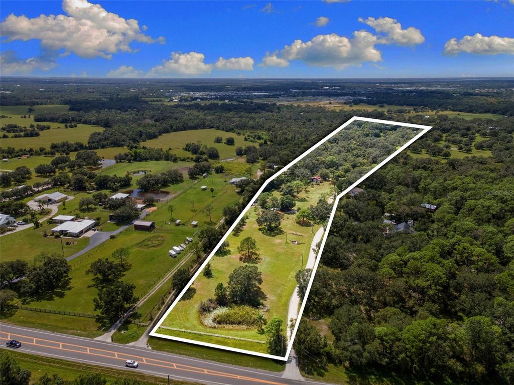 Photo of 15571 County Road 675, Parrish, FL 34219 (MLS # A4666820)