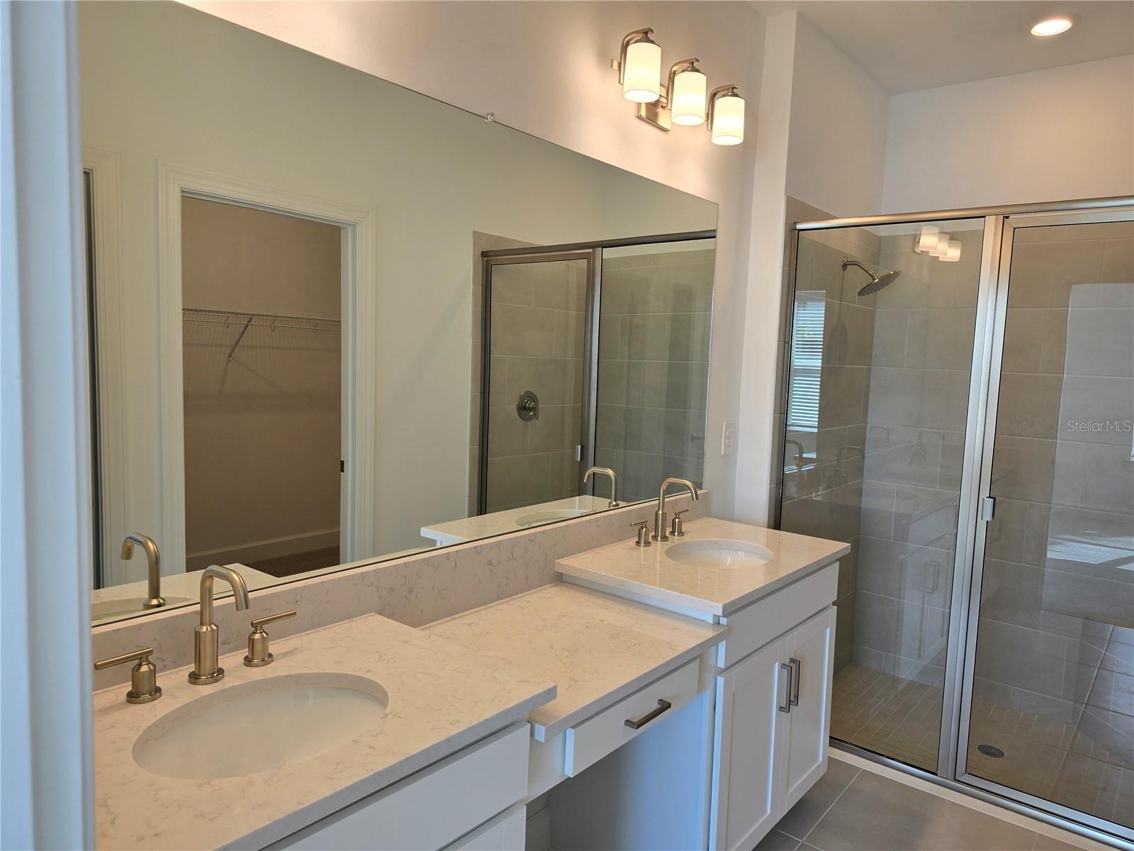 THE COVE AT WEST PORT - Residential