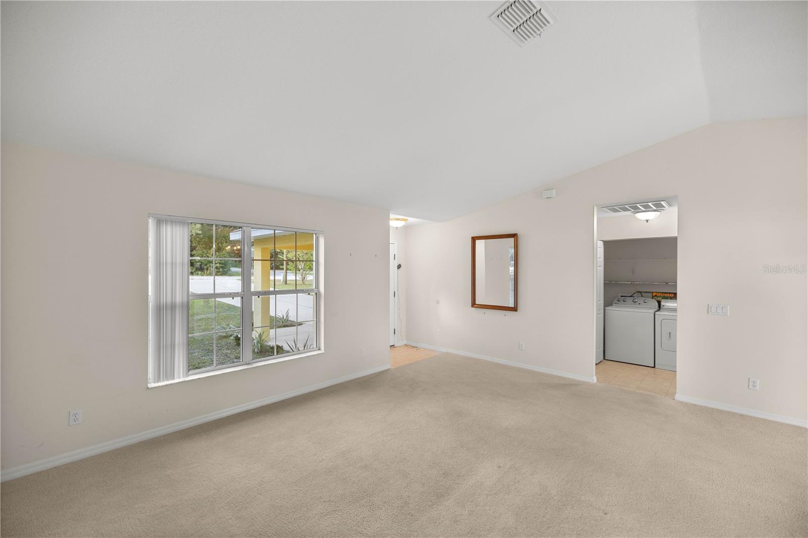 RAINBOW LAKES ESTATE - Residential