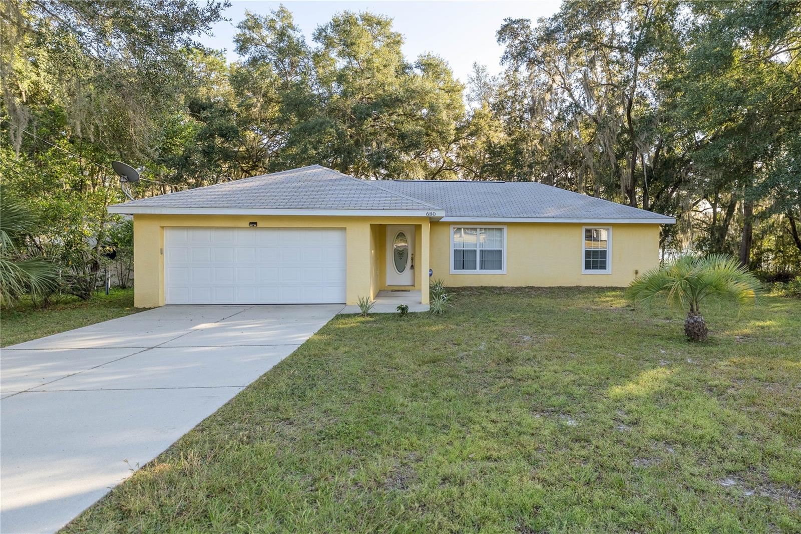 RAINBOW LAKES ESTATE - Residential