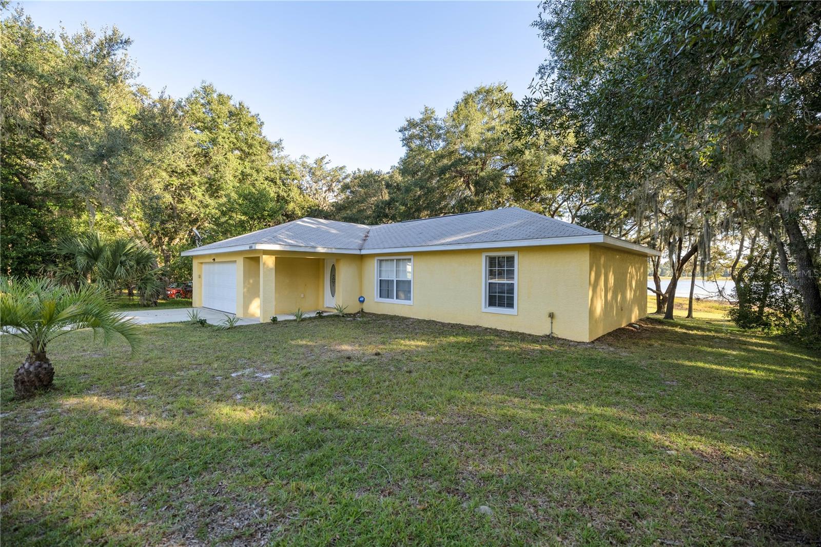 RAINBOW LAKES ESTATE - Residential