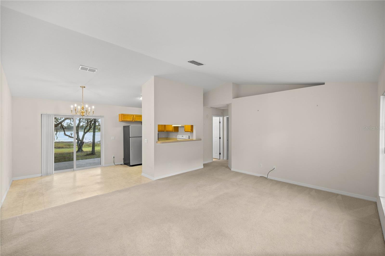 RAINBOW LAKES ESTATE - Residential