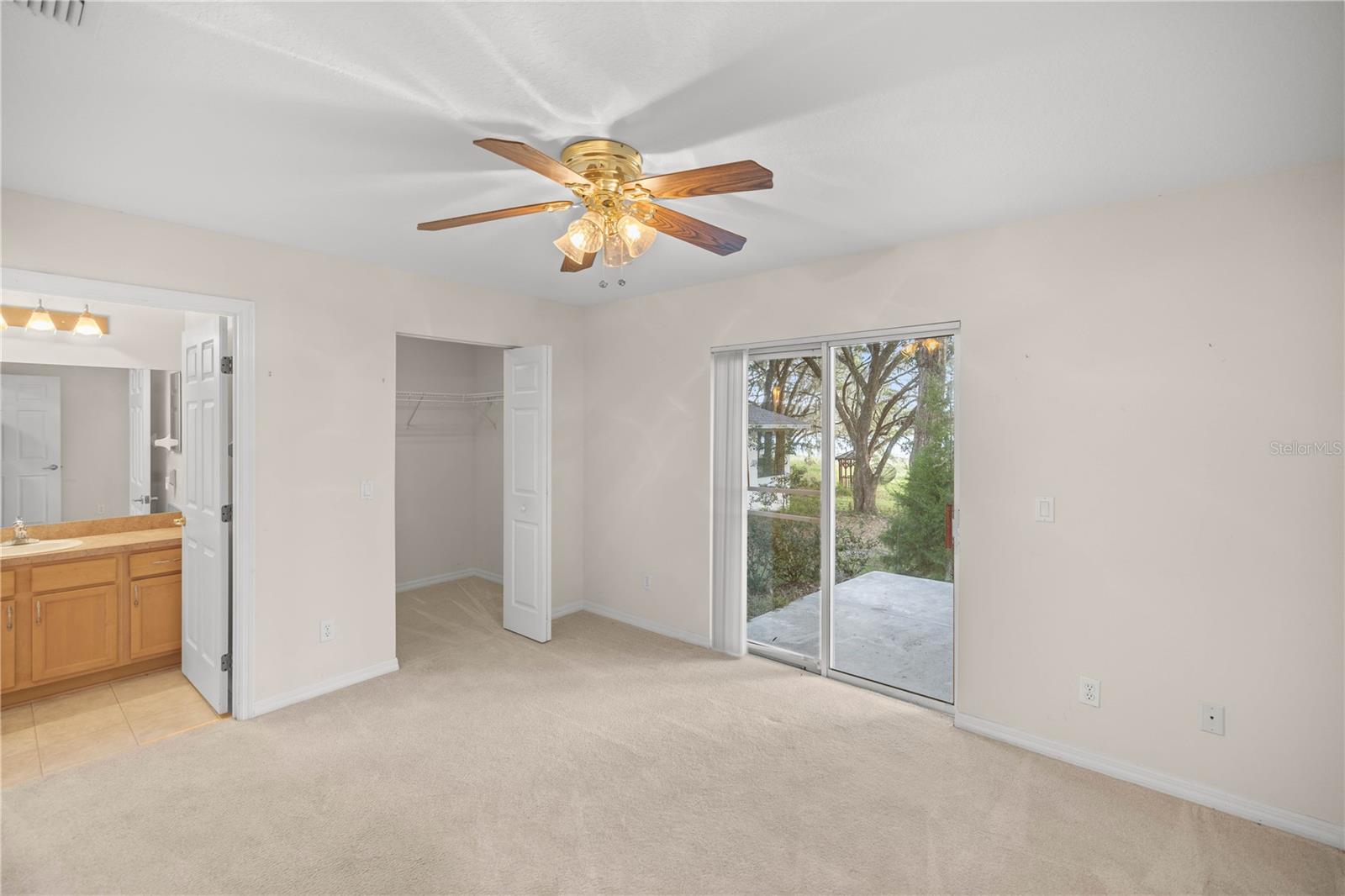 RAINBOW LAKES ESTATE - Residential