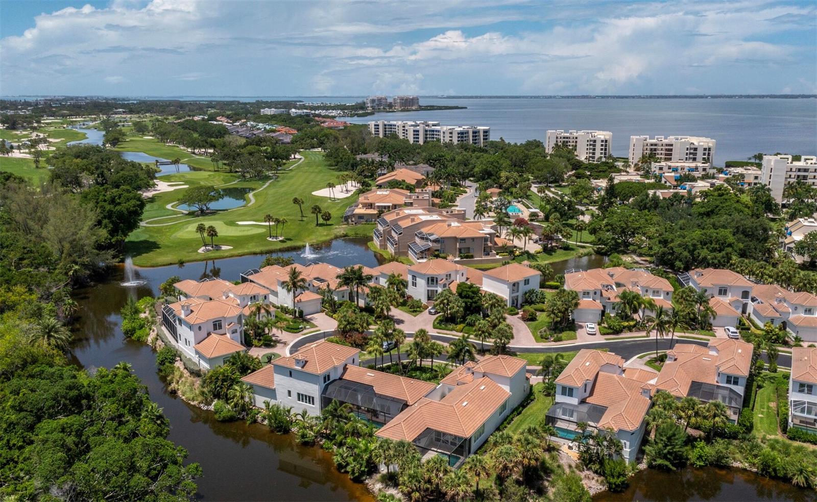 EMERALD POINTE SOUTH - Residential