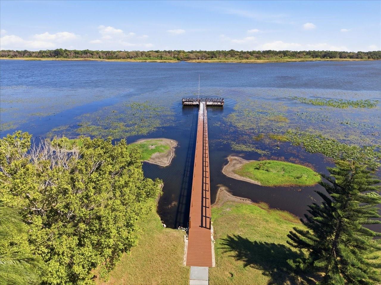 TOWNHOMES OF LAKE SEMINOLE - Residential